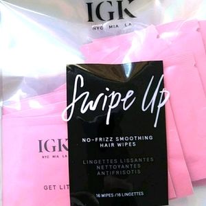 IGK No Frizz Smoothing Hair Wipes